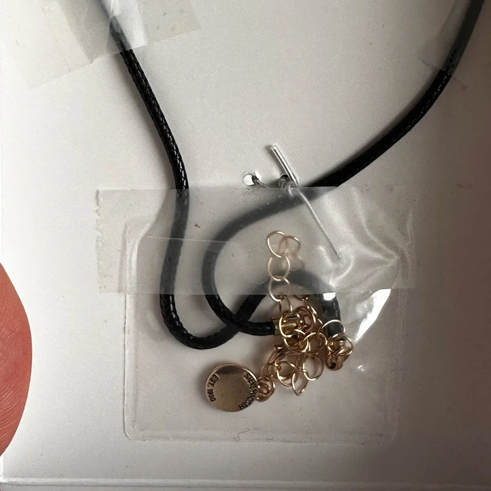 Steve Madden J necklace